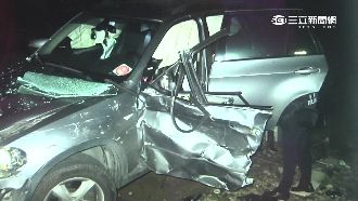 轎車卡平交道送命　警：可衝破柵欄