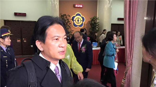 談黃安就醫　林俊憲：擬提案修健保法