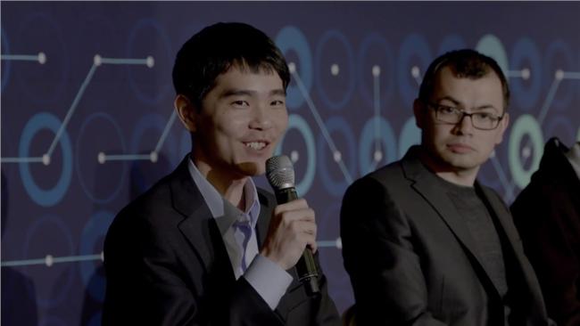 AlphaGo自亂陣腳　主播都嚇到