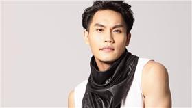 周定緯、超級星光大道／臉書