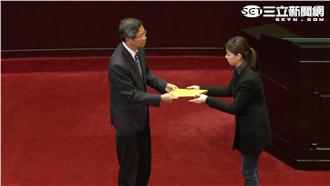 總質詢處女秀　洪慈庸為黃國章案發聲