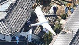 滑翔機,日本,民宅,墜毀,無意識,心肺功能