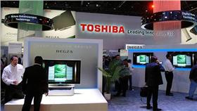 日本東芝/LG전자/FLICKR/https://www.flickr.com/photos/lge/3185814099/in/photolist-5Rw8xi-eeAfq1-6pyWvY-fcQyy9-61gjky-6puMUc-2hukj-oBEtUX-hfs1xV-ozUwG9-qmsUQw-sFZFmw-ohJxRG-o1hdSA-rsVdP-81757p-4dVFs9-e92xsP-9cr4Z8-7vc35y-2huki-8SZPpj-8SZPxG-e98cd9-53kLGP-8cWjno-9MXD79-qtC4f8-69mh3L-dFZrfk-71MRnB-7TkqEz-nFeBUf-aevSys-6MeZS2-jbgNc-Hhkoy-7bNED3-e1p3x6-e1uGGY-e1p3Ak-e1p3Ep-e1p3Jn-7vc34j-8SZPB9-8suU34-6pyX1q-89aijb-4Au6xn-8sxWio