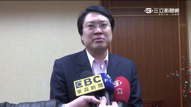 颱風假補班課？基隆市長林右昌反對