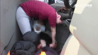 經國道見貨車翻　熱血護理師爬車救人