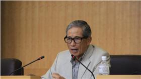 歐鴻鍊
http://www.eycc.ey.gov.tw/lct/Photo_Content.aspx?n=24175EEF5E9F24AE&s=E8142F466A92DC29