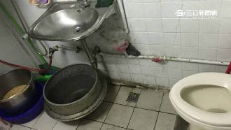 林佳龍推薦早餐出包　遭爆飲料放廁所