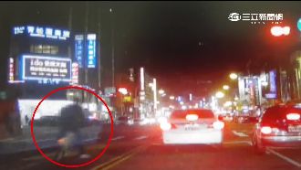騎Ubike被搶包　搶匪欲再犯被逮