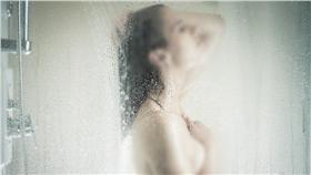 洗澡／達志影像