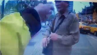 組頭拒檢還毆警　賭客參戰兩人遭逮