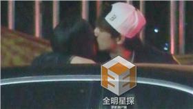 林更新,王柳雯-圖/翻攝自全民星探微博 