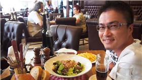 乙武洋匡/Hirotada Ototake臉書