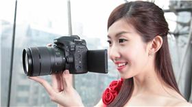 Canon新機EOS 80D
