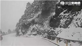 合歡山下雪