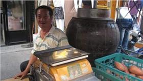 地瓜伯、炭烤地瓜、方泰洋（圖／翻攝自方泰洋臉書）