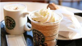 星巴克(flickr https://www.flickr.com/photos/machu/4126844817/in/photolist-7hFabR-gD7QB-4TE4Az-aZUeR6-9D4Y1v-8qXwaQ-9x7JM8-aK3YX-aD3t9S-4G9Y74-2epYq9-4TE4DV-7smT6p-7L4x6D-81AmgQ-E4ecC-5eJ5Lk-Fz6Ly-4NbqiG-gWJje-6j1x8g-iRtuSR-emrGV5-2iRiWD-7kPGVy-pCv4pz-Sxs-41DZ4m-bTG62-dH9VPr-q28XHf-uigrX-b1SkK6-7jpL8J-6AL7Yb-agXwC3-fMnUrK-atmS5B-65zn7K-uX5rU-5Lo4rx-9ckNsf-eqHoR2-hqTXz-E7Wib-N3p2b-fG5mnV-bqU3U2-kab7Kx-7cuWio)