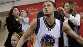 Stephen Curry出席蠟像揭幕（ap）