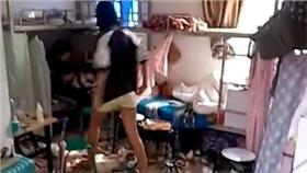 超髒女宿舍/秒拍視頻