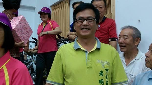 桃園市議員摔倒失去意識　送醫急救中