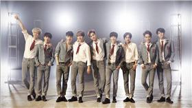 exo、上海演唱會（圖／微博、臉書）