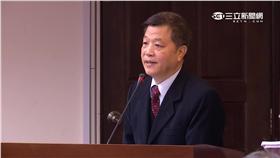 勞動部長陳雄文,國定假日
