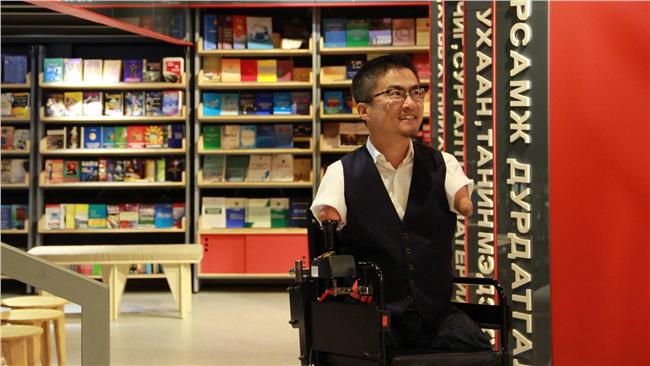 乙武洋匡搞不倫　前妻怒告他和5情婦