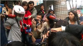 警方移送砍警詹嫌（翻攝畫面）