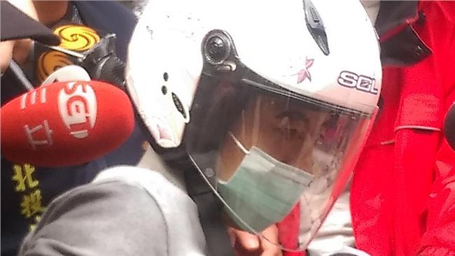 模仿效應激增　無業男狠砍捷運警察