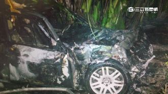 悚！酒駕逆向　對撞貨車衝香蕉園起火