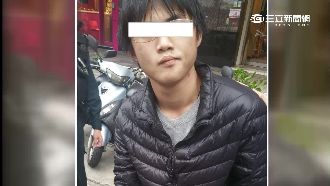 手緊握「最愛的軟糖」　毒蟲遭警識破