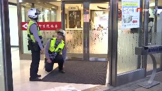 男見前女友遭接送　持刀怒砍護花使者