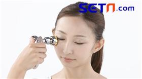 沒時間上健身房？滾一滾讓妳成高顏值V型臉S美人。圖／品牌