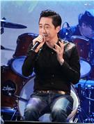 音樂人劉天健音樂追思會，哈林演唱「男人哭吧不是罪」。（圖/攝影邱榮吉）