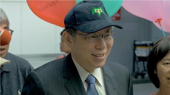 默默關心城市！隨行攝影師讚柯文哲
