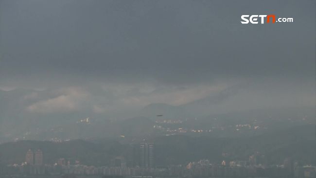 北京中霾伏　陸媒：官方應主動找成因