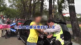 攤販違規在先　求饒不成抓傷警右臂