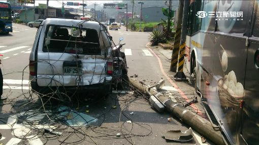 公車失控直衝站牌　婦人遭撞飛腦震盪 