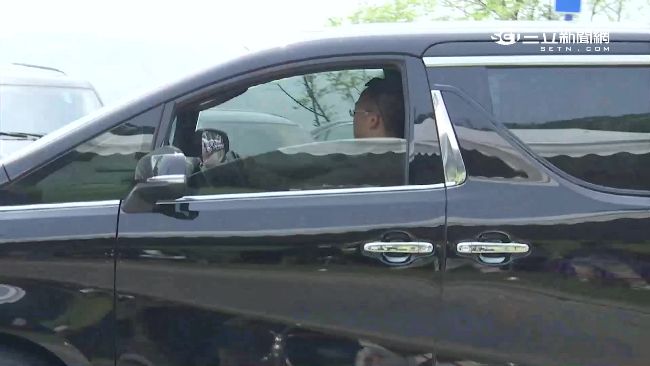 獨／總統座車改裝完成　駕駛接受特訓
