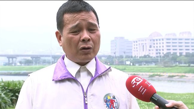 深藍里長變柯粉　力挺柯文哲選總統