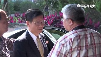 翁啟惠千字聲明不提回國　藍綠齊砲轟