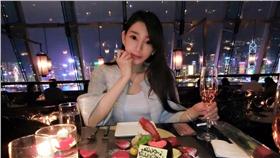 陳冠希舊愛謝芷蕙，甘願為富商男友淡出演藝圈。（圖／翻攝自Cammi Tse 謝芷蕙臉書）