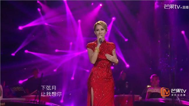 李玟重現奧斯卡紅旗袍演唱逼哭徐佳瑩