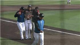 陽岱綱受傷（圖／取自太平洋聯盟TV）
