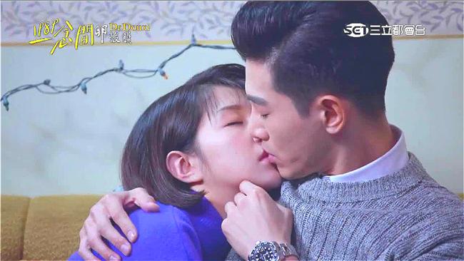 張立昂趁睡襲吻邵雨薇　網友瞬秒瘋狂