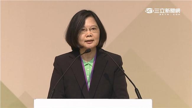 分享漫畫　小英盼台灣讓年輕人當勇者