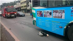 八里車禍／消防局提供