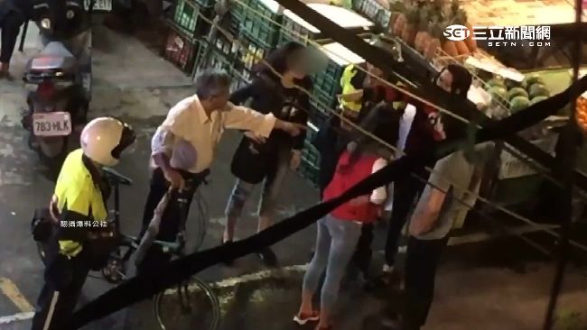 路窄會車爆口角　雙方駕駛激動飆罵