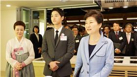 朴槿惠,宋仲基 圖/中央社