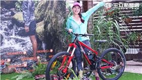 ▲美國戶外品牌MERRELL在12日舉行記者會，發表跨越戶外運動與休閒界線，稱霸業界的水陸鞋款。（圖／李鴻典攝）