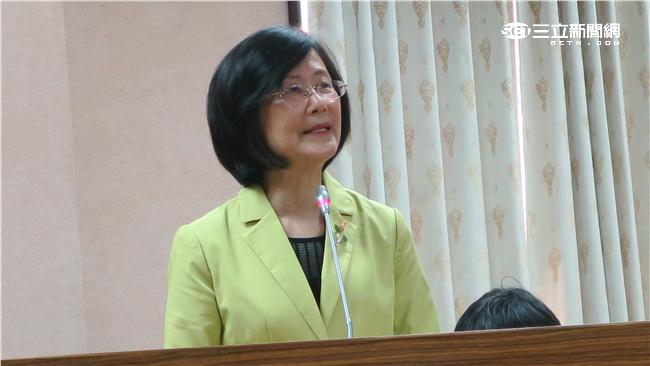 人渣文本拜託羅瑩雪「不可以死掉哦」